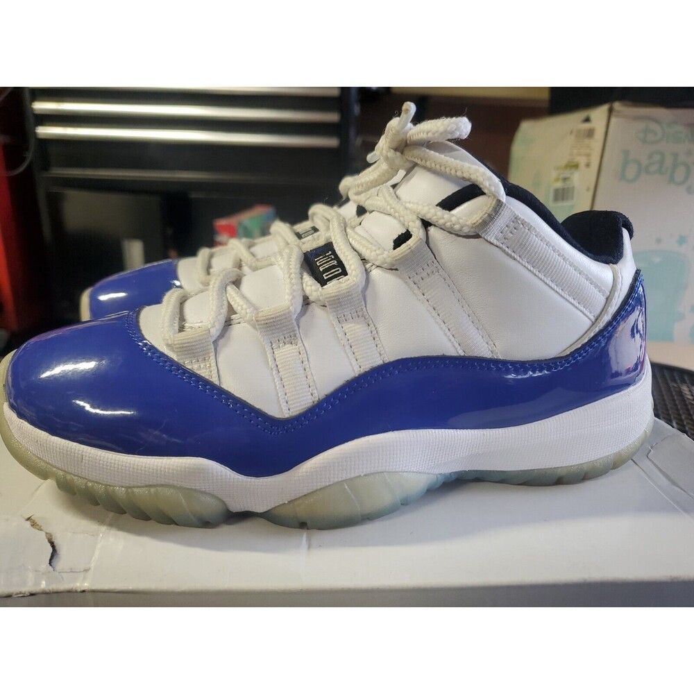 Nike Air Jordan XI 11 Low Concord Sketch AH7860-100 Purple White Sz Wmns 6.5